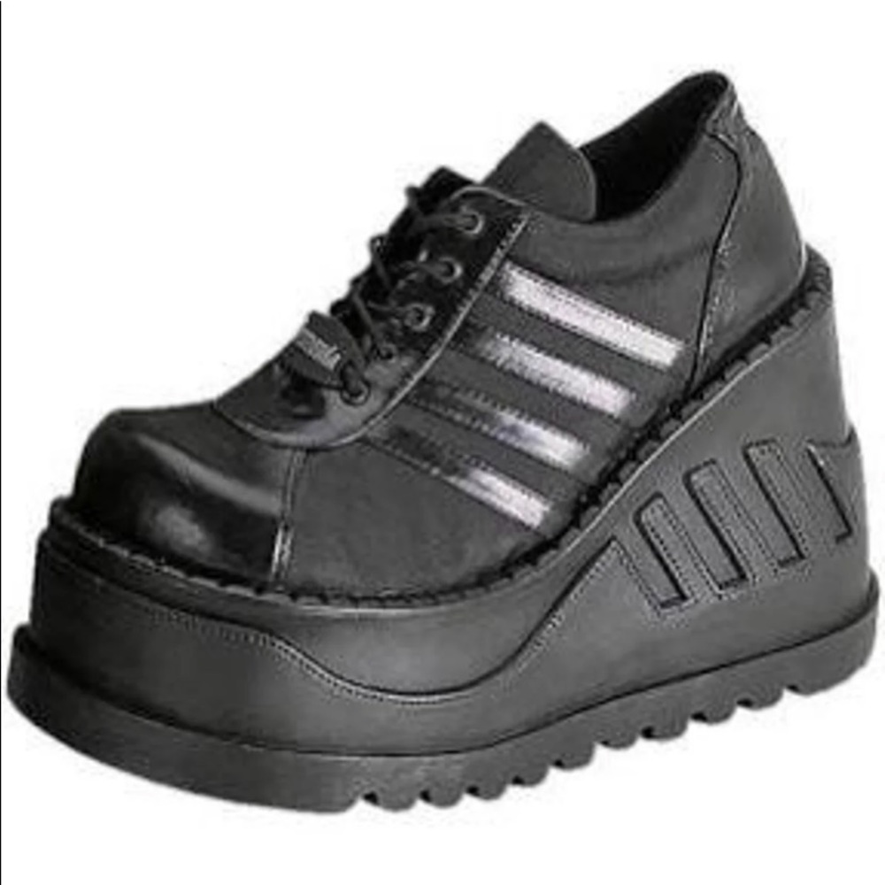 Demonia stomp platforms